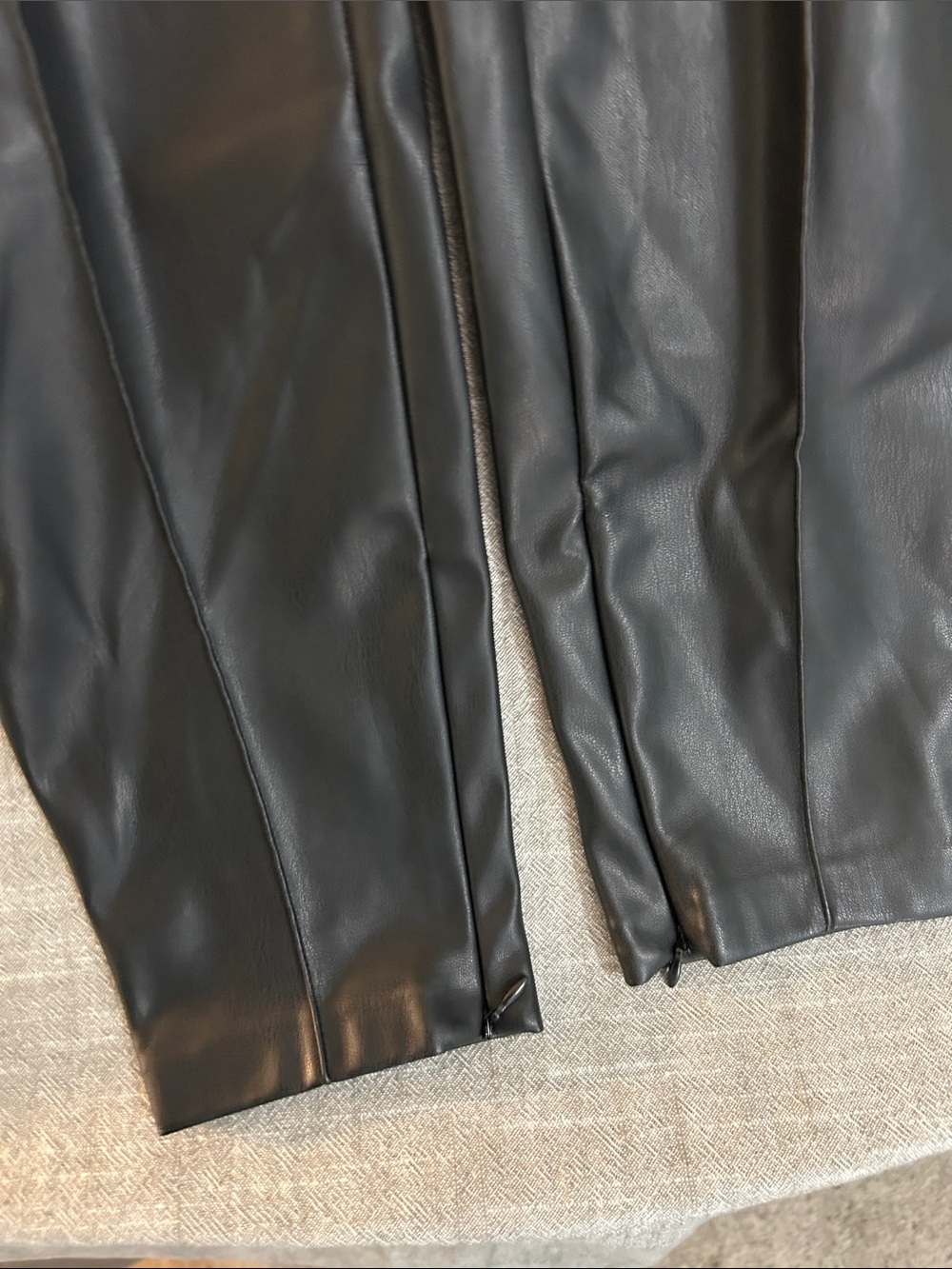 Zara Black Faux Leather Skinny Pants - size large - Picture 6 of 8